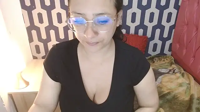 sarax ximena online show from 7, 10, 2025