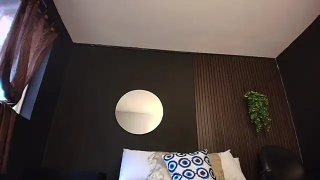 Aaron Jassell1 online show from 24, 9, 2025