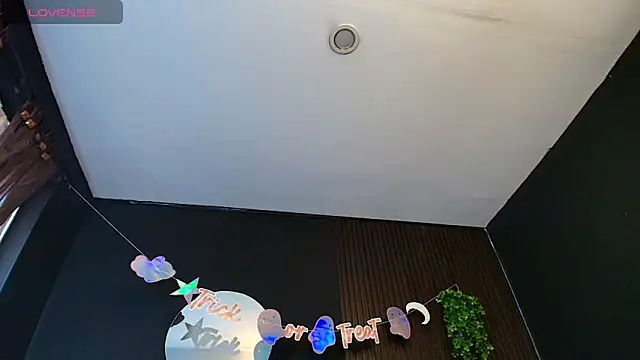 Aaron Jassell1 online show from 29, 10, 2025