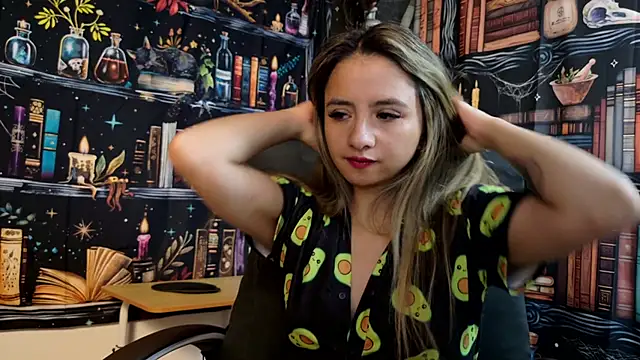 julietta   jackson online show from 26, 12, 2024