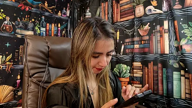 julietta   jackson online show from 7, 1, 2025