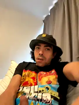 wolfwhite95 online show from 12, 10, 2025