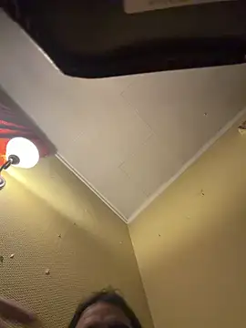 wolfwhite95 online show from 4, 2, 2026