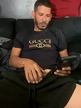 Snapshot of Chico_Bellaco chatting on 17, 10, 2025 Chico Bellaco online show from 17, 10, 2025