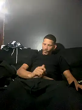 Snapshot of Chico_Bellaco chatting on 28, 10, 2025 Chico Bellaco online show from 28, 10, 2025