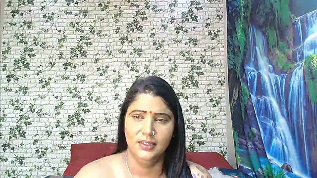 Snapshot of XIndianintimacy chatting on 2, 3, 2025 XIndianintimacy online show from 2, 3, 2025