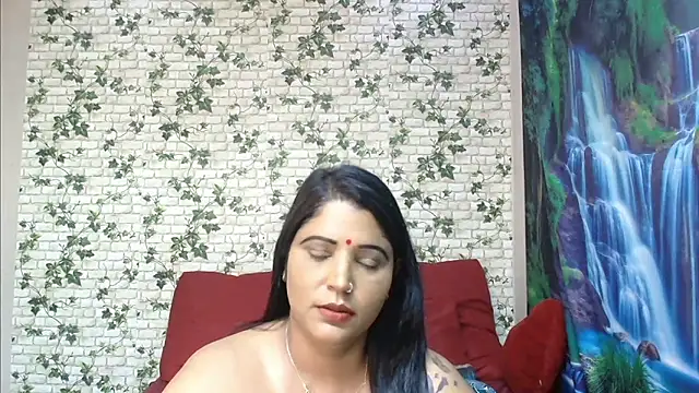 Snapshot of XIndianintimacy chatting on 6, 3, 2025 XIndianintimacy online show from 6, 3, 2025
