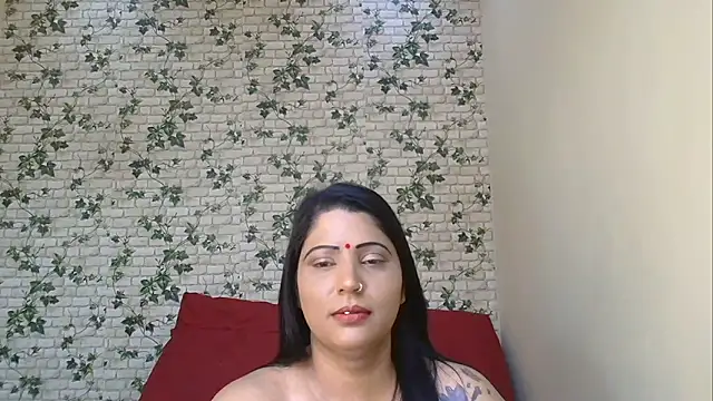 Snapshot of XIndianintimacy chatting on 2, 11, 2025 XIndianintimacy online show from 2, 11, 2025
