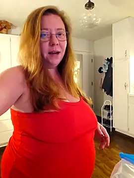 Snapshot of MsShelby40 chatting on 29, 10, 2025 MsShelby40 online show from 29, 10, 2025