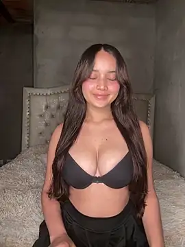 MollySanders    online show from 18, 11, 2025