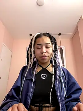 Violetta Suky online show from 9, 10, 2025