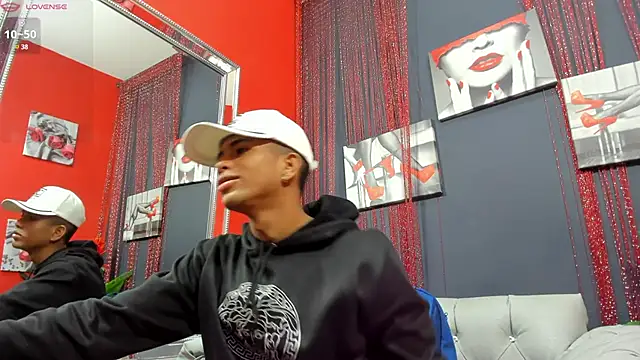 Snapshot of Hotkoljeixxx chatting on 9, 3, 2025 Hotkoljeixxx online show from 9, 3, 2025