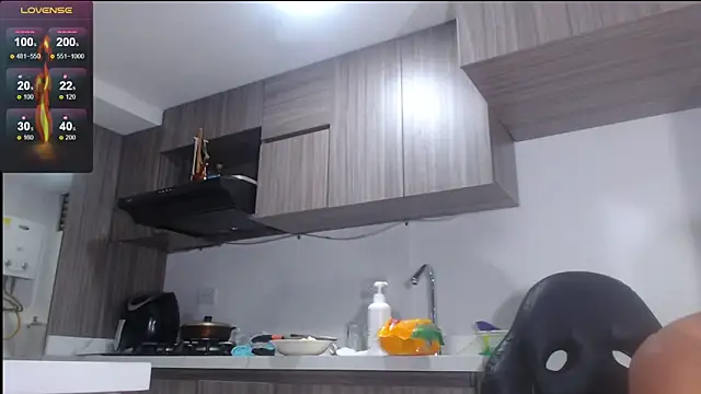 Snapshot of Hotkoljeixxx chatting on 22, 3, 2025 Hotkoljeixxx online show from 22, 3, 2025