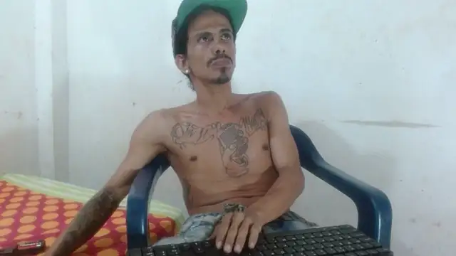 damian bottom bigcock online show from 1, 2, 2026