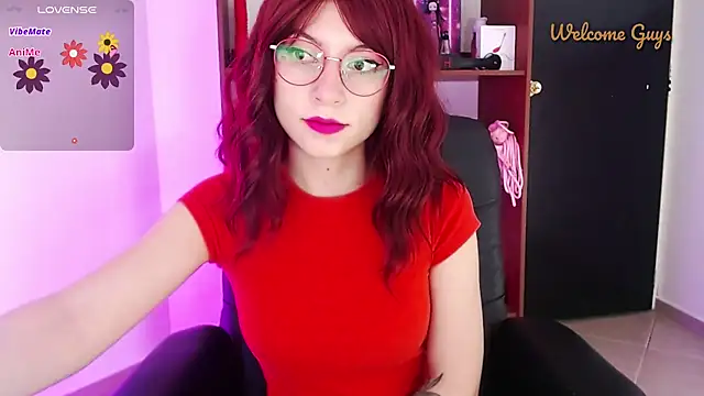 Snapshot of Celeste_Ford_18 chatting on 10, 11, 2025 Celeste Ford 18 online show from 10, 11, 2025