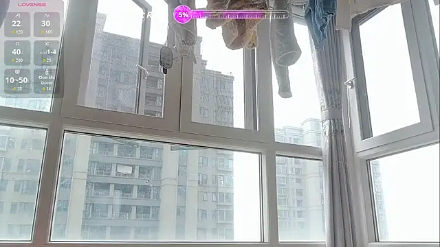 luoxuwen online show from 27, 10, 2025