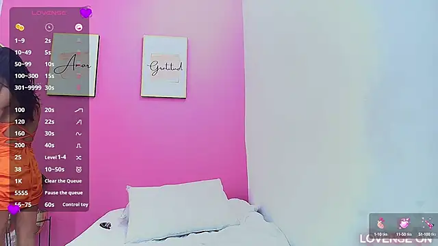 littleebonymommy online show from 13, 3, 2025