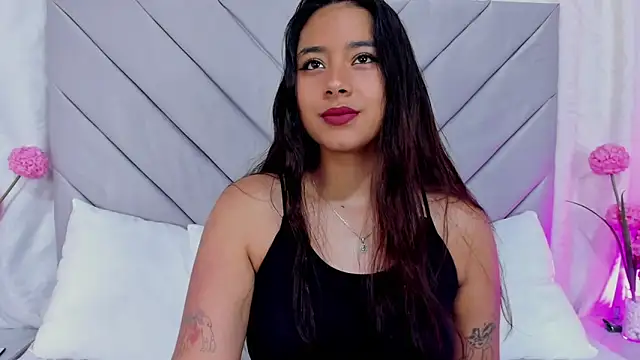 AnnaQueen  online show from 15, 1, 2025