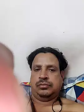 Snapshot of Raj1043 chatting on 28, 12, 2024 Raj1043 online show from 28, 12, 2024