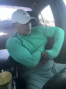 EatMyCake831 online show from 16, 10, 2025