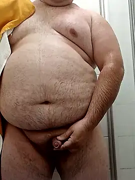 Snapshot of BigromeoXX chatting on 4, 11, 2025 BigromeoXX online show from 4, 11, 2025