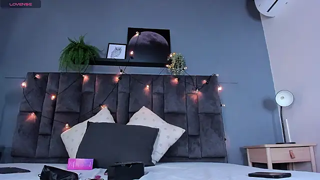 DulceAurora   online show from 18, 1, 2026