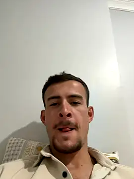 Snapshot of eddy355 chatting on 1, 11, 2025 eddy355 online show from 1, 11, 2025