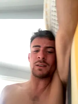 Snapshot of eddy355 chatting on 2, 11, 2025 eddy355 online show from 2, 11, 2025