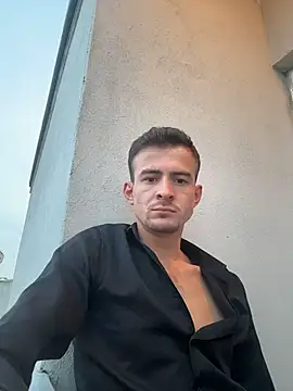 Snapshot of eddy355 chatting on 22, 11, 2025 eddy355 online show from 22, 11, 2025