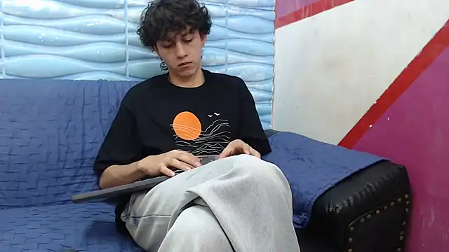 Felipe Browns online show from 12, 1, 2025