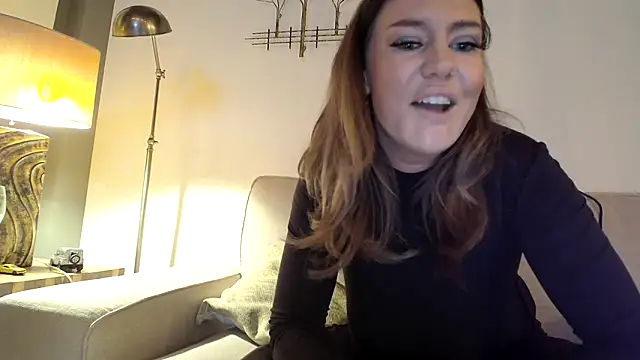 Nina24 online show from 15, 3, 2025