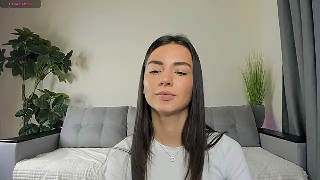 NicoleLuv online show from 8, 12, 2024