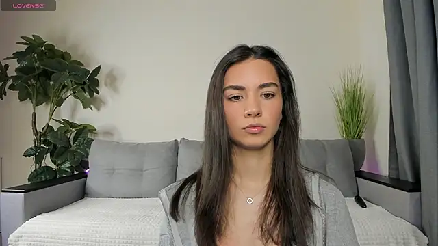 NicoleLuv online show from 12, 12, 2024