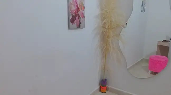Mary Pompis online show from 28, 12, 2024