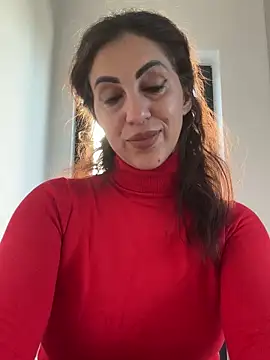 EmaSkyes online show from 20, 10, 2025