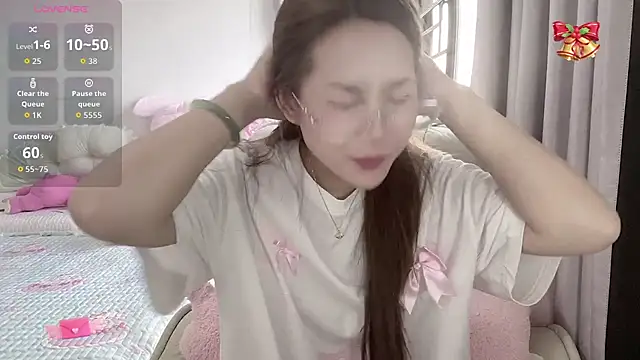 LeLe-666 online show from 15, 9, 2025