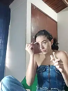 aurelialux online show from 16, 12, 2024