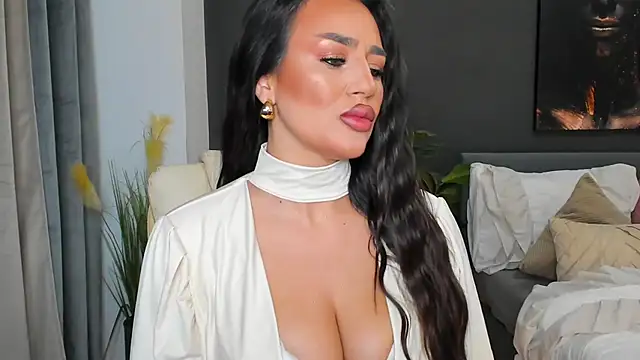 Snapshot of Sonia__Rey chatting on 18, 2, 2026 Sonia Rey online show from 18, 2, 2026