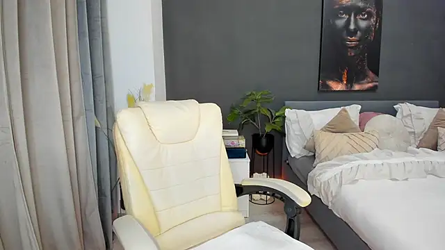 Snapshot of Sonia__Rey chatting on 27, 2, 2026 Sonia Rey online show from 27, 2, 2026