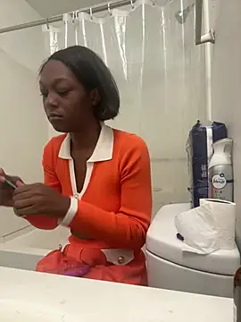 Snapshot of honeybrow chatting on 26, 12, 2024 honeybrow online show from 26, 12, 2024