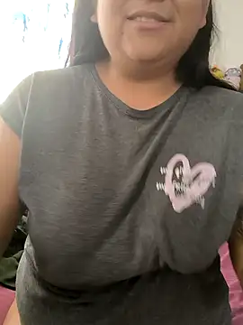 Snapshot of EmpaticBolillo chatting on 9, 10, 2025 EmpaticBolillo online show from 9, 10, 2025