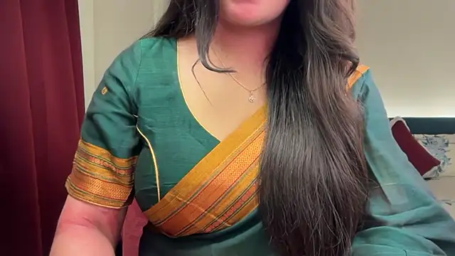 Snapshot of nandini_7 chatting on 18, 3, 2026 nandini 7 online show from 18, 3, 2026