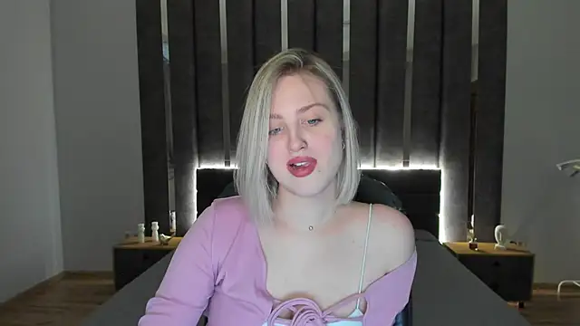  Sarah Soul  online show from 31, 12, 2024