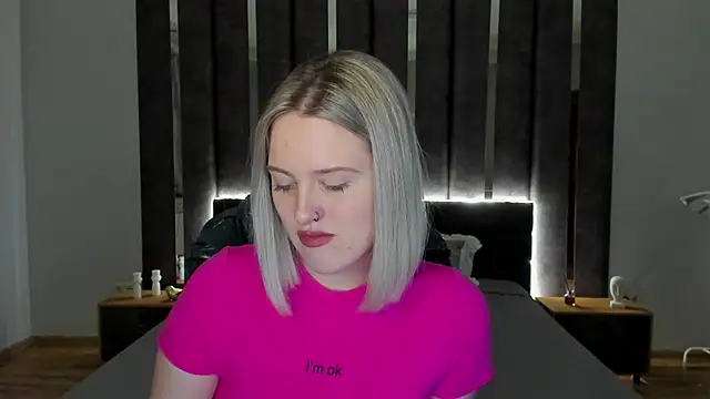  Sarah Soul  online show from 4, 1, 2025