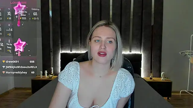 Sarah Soul  online show from 4, 1, 2025