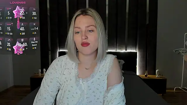  Sarah Soul  online show from 5, 1, 2025