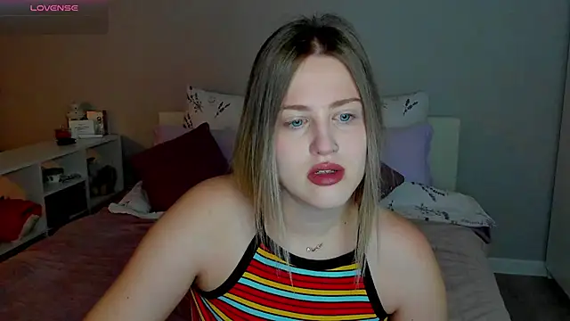  Sarah Soul  online show from 17, 10, 2025