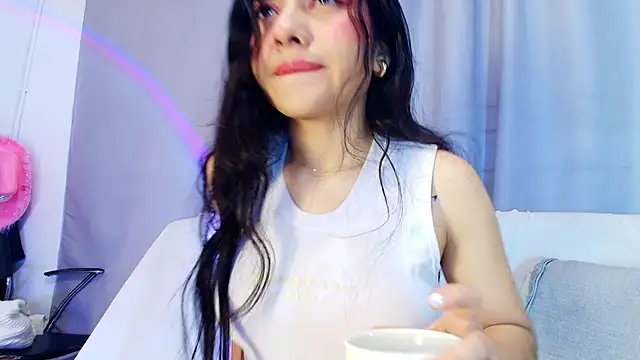 adara johnson   online show from 9, 11, 2025