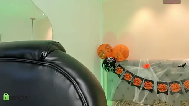 Snapshot of ASHLIE_DIXON1 chatting on 30, 10, 2025 ASHLIE DIXON1 online show from 30, 10, 2025