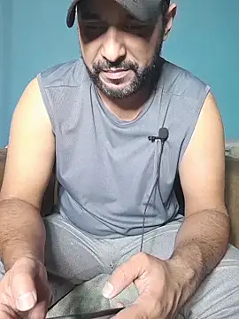 friendsloversex online show from 8, 1, 2026